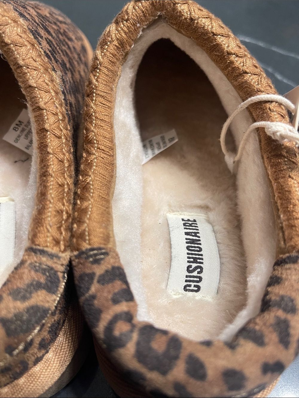 Size 8 - Cushionaire Leopard Print Women’s Slip-On Slippers in Brown - Picture 8 of 14